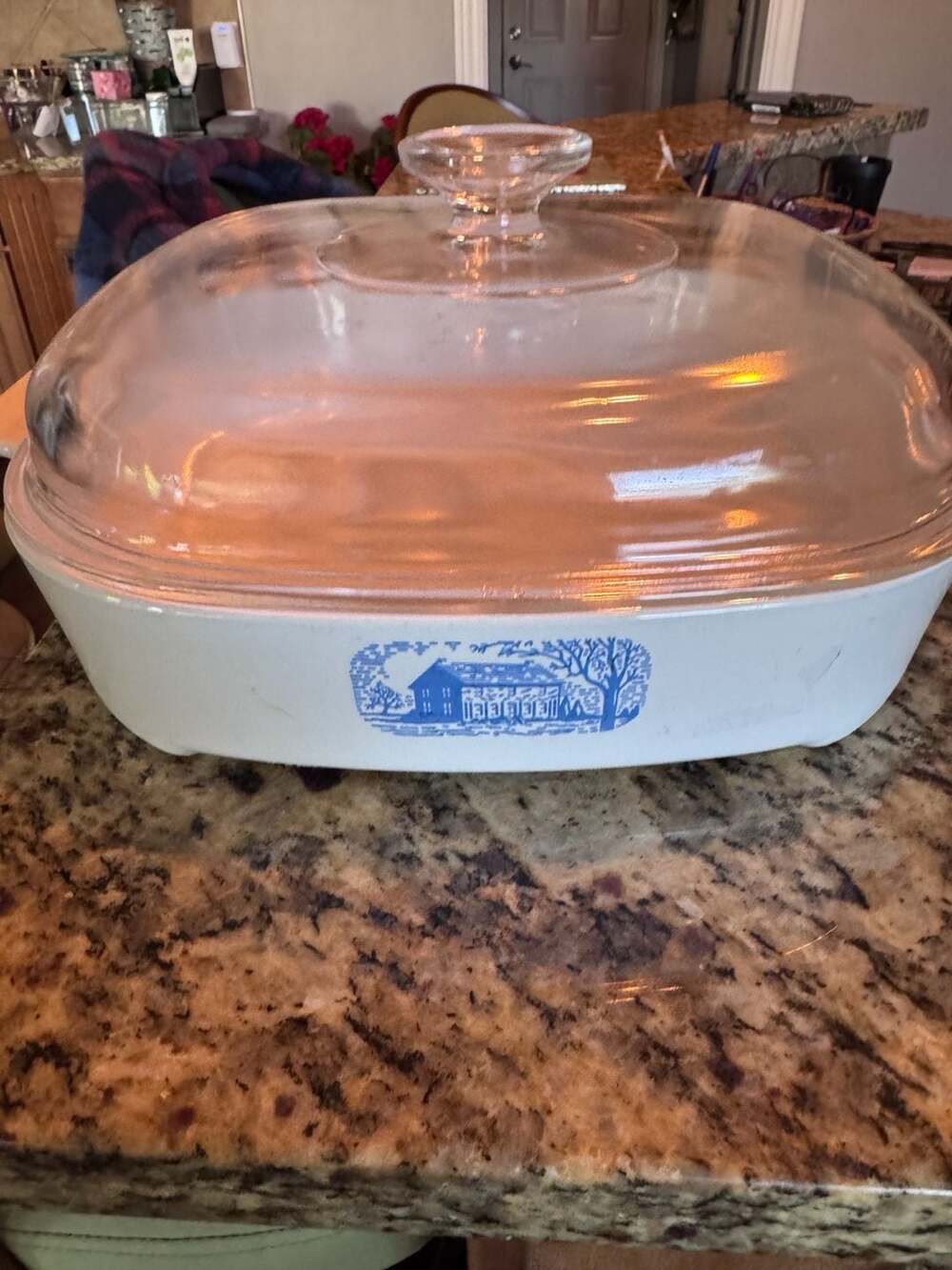 Vintage Corning Ware Amana Radarange 10-inch Browning Skillet with Glass Lid